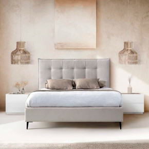 Cama con canapé tapizada con patas ELVA