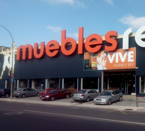 Tienda Logroño Muebles Rey